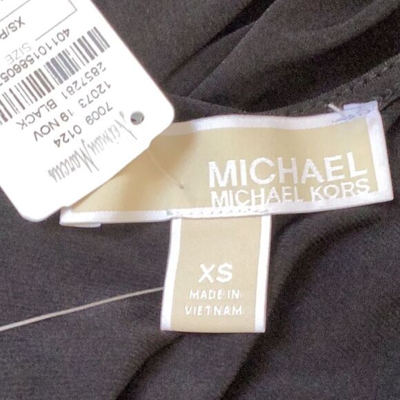MICHAEL KORS NWT XS BLACK SHIFT DRESS DOUBLE BELL SLEEVES CHAIN DETAIL - Picture 12 of 13
